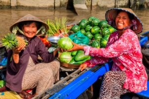  Do visit the local markets, they are a great way to experience the culture