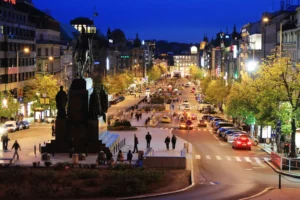 Mobile Apps for Easy Travel Prague