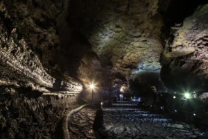 Manjanggul Cave