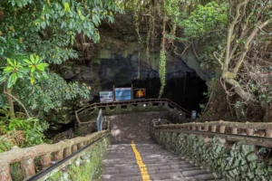 Manjanggul Cave