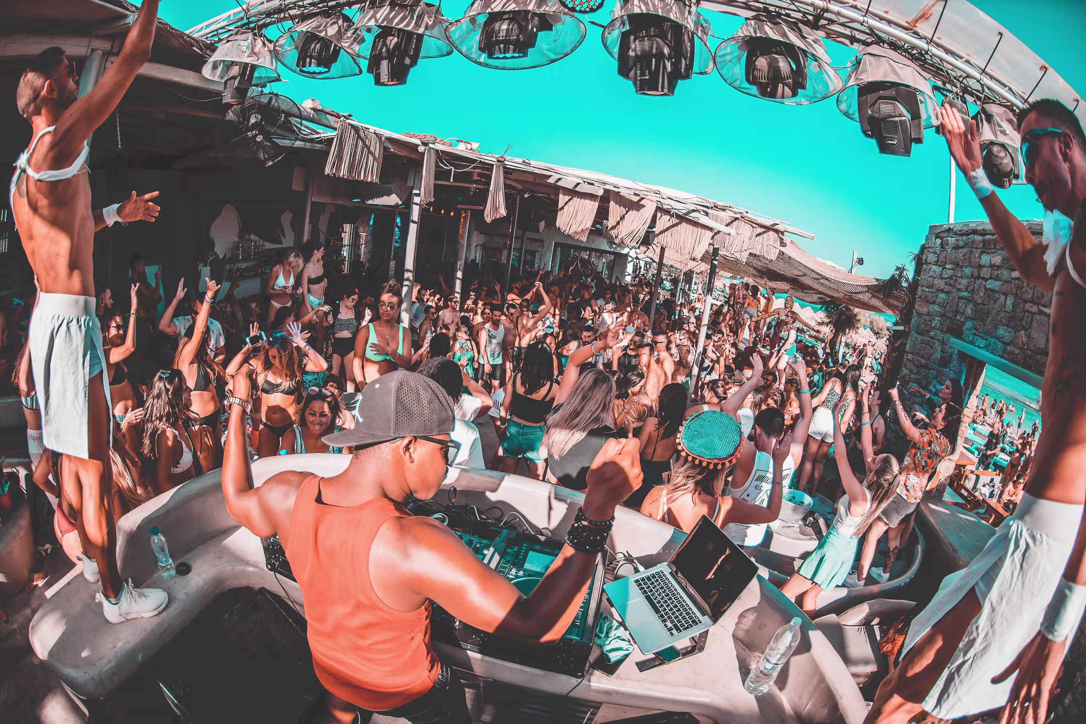 paradise club mykonos