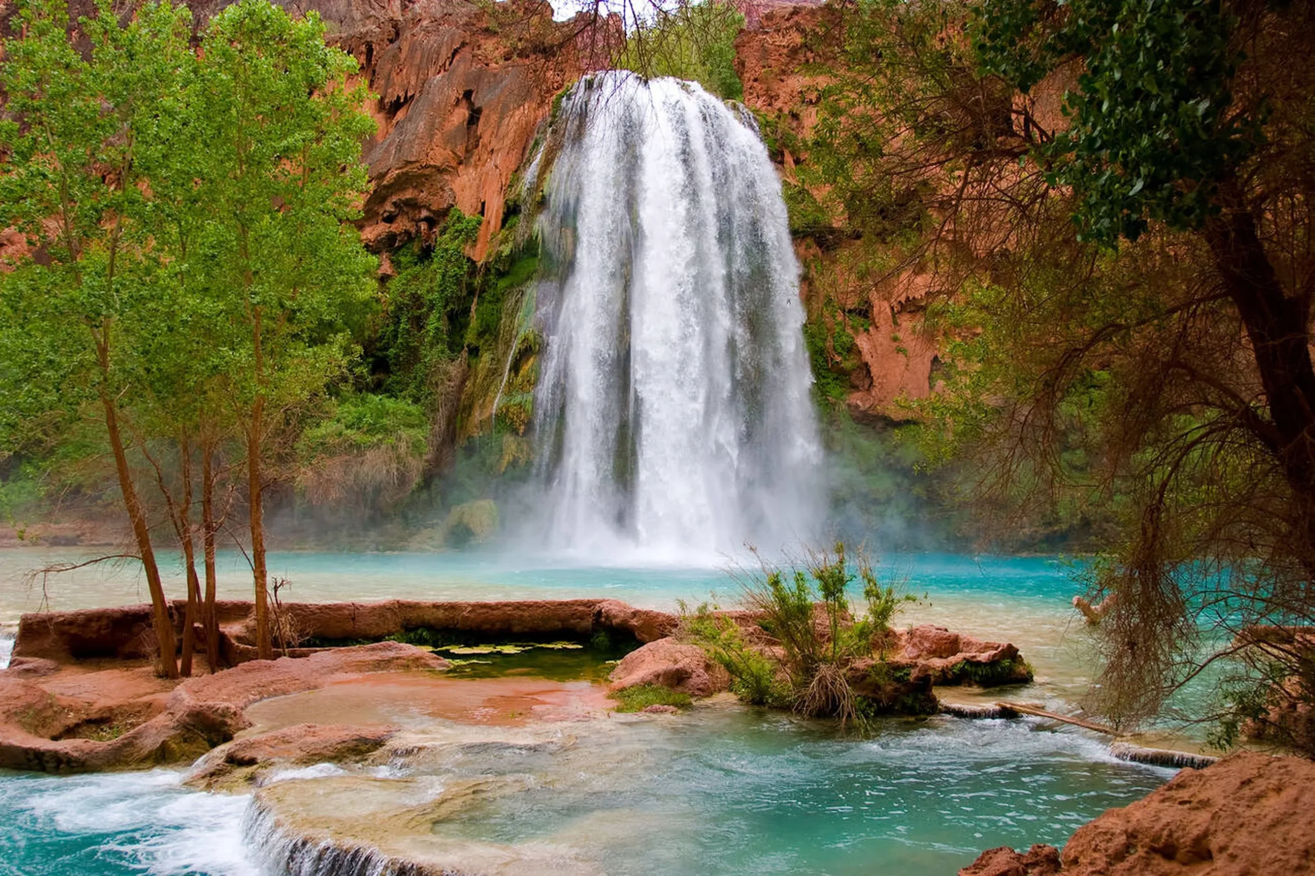 You are currently viewing Camping Havasu Falls Arizona: Your Complete Guide to Permits and Planning