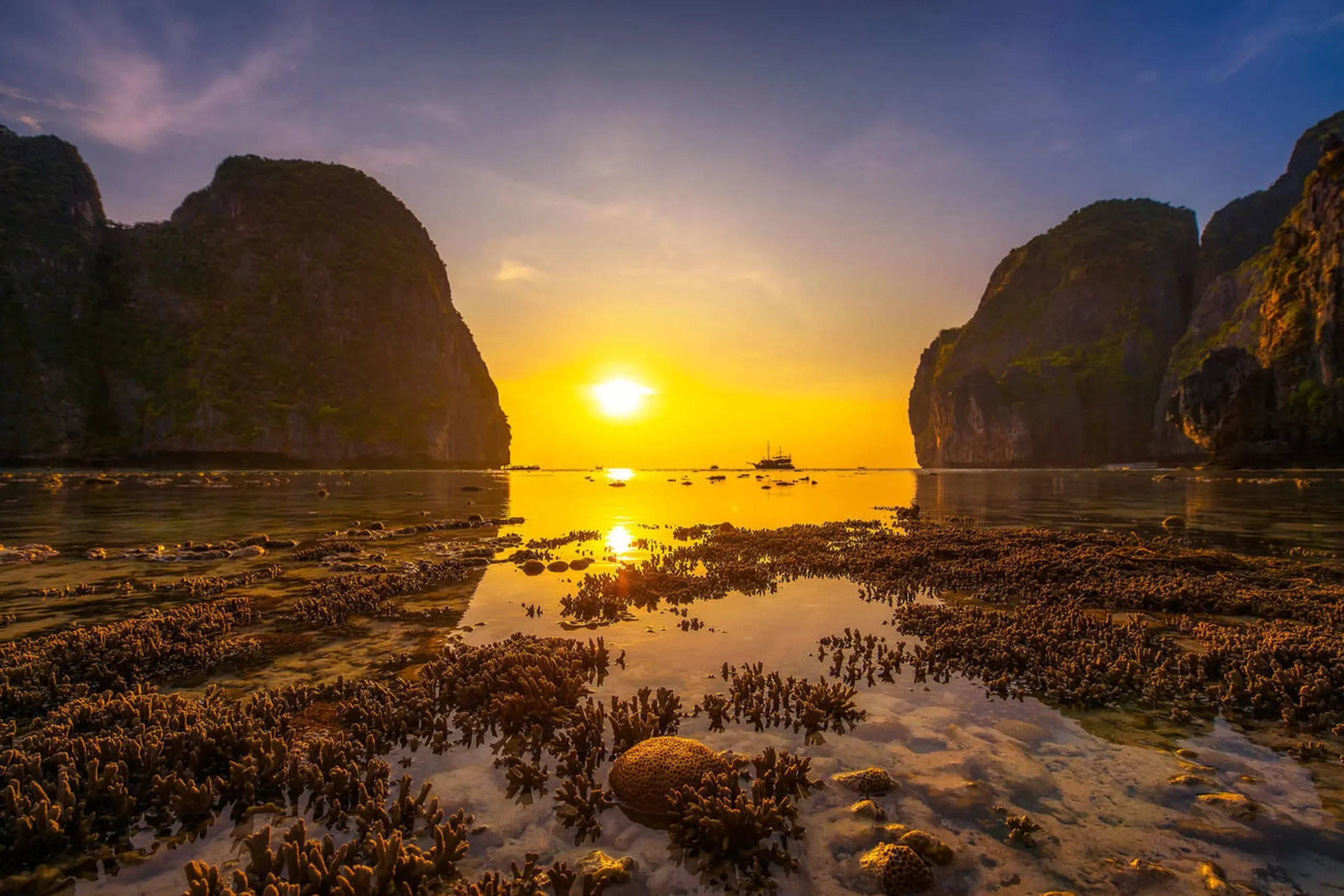 You are currently viewing Ko Phi Phi to Maya Bay