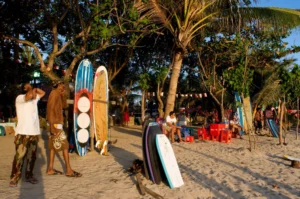 Jemeluk Beach