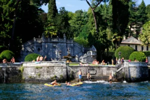 swimming in como