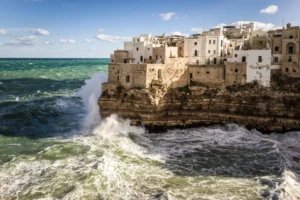 Polignano a Mare, the amazing village on the rocks