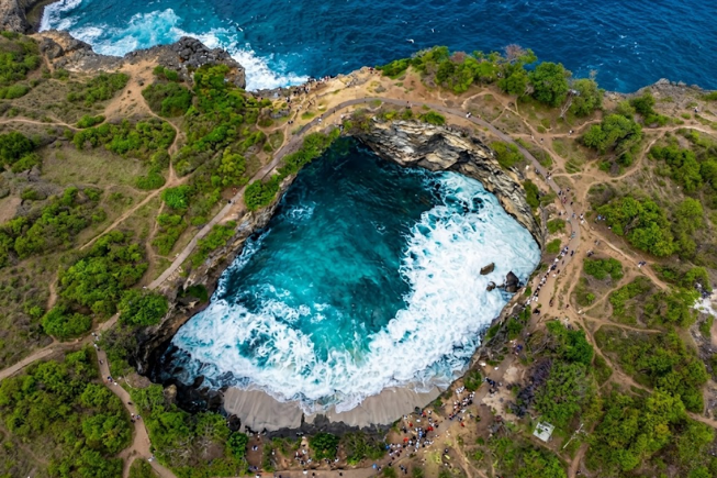 Broken Beach & Angel’s Billabong - Bali Itinerary 7 Days